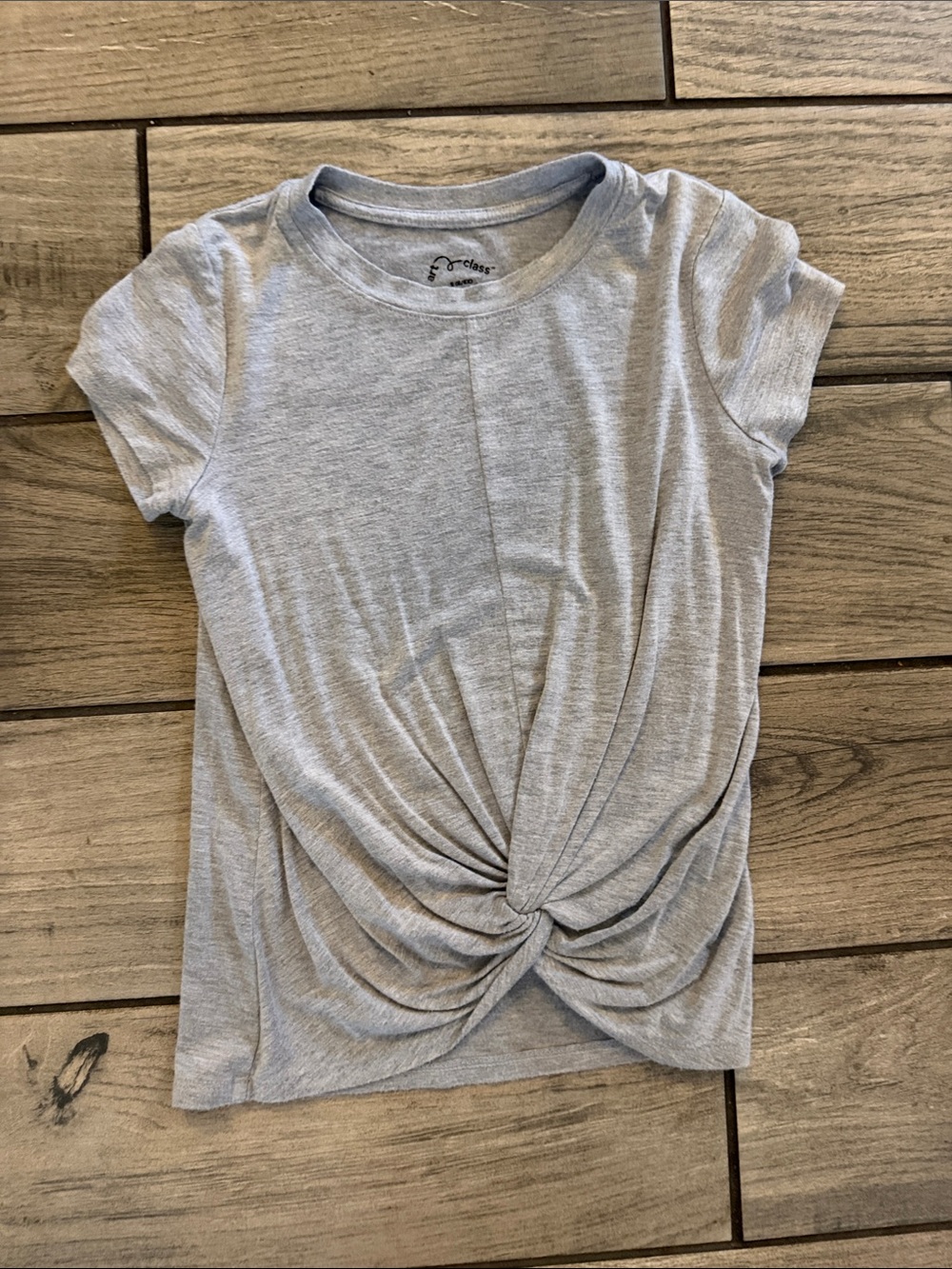 art class Light Gray Short Sleeve Twist-Knot Tee